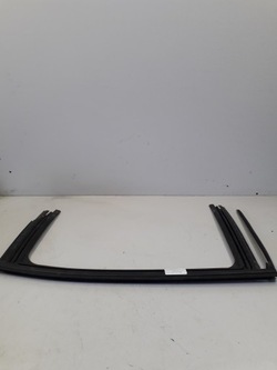 Citroen c3 iii планка двері прокладка лівий зад фото №1