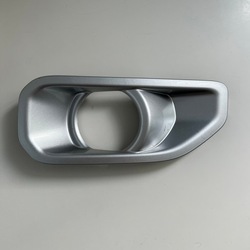 Jeep wrangler jl 2017- решётка заглушка галоген левая 6nc79trmaa фото №1