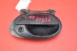 Ручка правая перед передняя чёрная opel combo c 01-11 фото №1