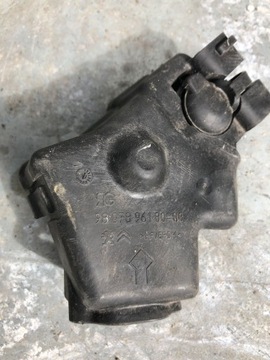 Заглушка клеми c4 picasso ii 9807896180 фото №1