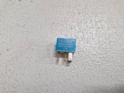 Toyota matrix ii 2 e14 реле 90080-87826 фото №1