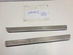 Skoda superb ii планка пороговая накладка перед kpl фото №1