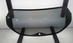 Скло задня зад nissan qashqai 2014- з підігрівом темне нова фото №1