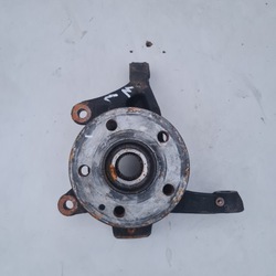 Поворотный кулак левая перед mercedes vito w447 a4473320701 4matic фото №1