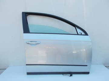 Двері праві передні passat b6 la7w фото №1