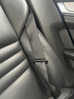 Pas безпеки зад чорний porsche panamera 970 97080303500 фото №1