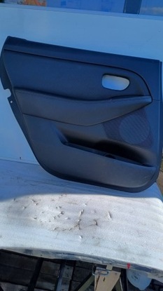 Carens iv боковина оббивка двері зад задні ліві 83310-a4001 13 фото №1