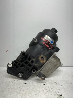 Kia ceed ii i30 ii 1.6crdi основание корпус фильтра масла радиатор фото №1