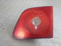 Vw phaeton права лампа w кришка багажника кришки зад задньої 333622r оригінал фото №1