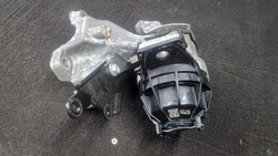 Jeep grand cherokee wl 2021 2022 2023 2024 подушка двигуна лапи лапи ліва фото №1