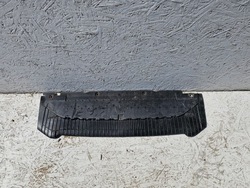 A4 8k рестайлинг пол защита бампера 8k0807611 фото №1