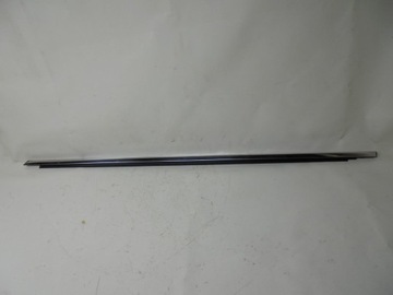 Планка накладка ущільнювач хром двері лівий перед renault megane 4 iv фото №1