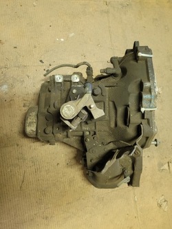 Suzuki swift mk6 1.3ddis коробка передач коробки передач фото №1