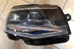 Volkswagen оригінальний номер 7e1941036a повний led лампа t6 фото №1