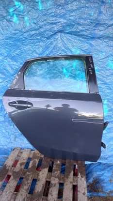 Kia ceed iii hb двері праві зад праві задні ручка комплект фото №1