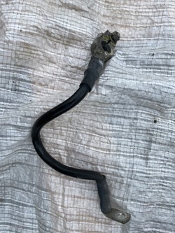 Skoda rapid шланг массовый 6r0971235c 1,6 tdi фото №1