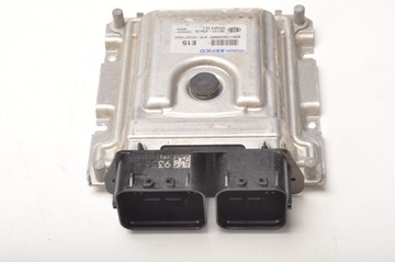 Kia rio iv 1.2 b блок управления двигателя 39117-03415 фото №1