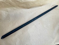 4g0854328b 01c прокладка скла перед audi a6 c7 права фото №1