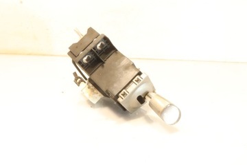 Ручка домкрат изменения коробки передач toyota prius ii 1.5 гибрид фото №1