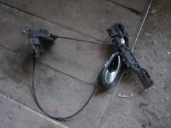 Замок дверь левый зад задних renault megane ii sedan фото №1