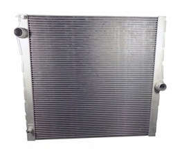 Радиаторов bmw x5 e70 3,0 4,8 2006-2010 17117571987 фото №1