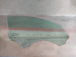 Audi a4 b8 скло правий перед двері 2008 фото №1