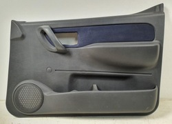 Обивка боковина правые перед partner berlingo i фото №1