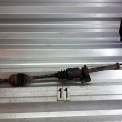 Honda civic viii 2.2 дизель з турбонаддувом з прямим уприскуванням піввісь праві перед фото №1