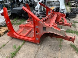 Hyundai kona четверть перед правая порог длинный фото №1