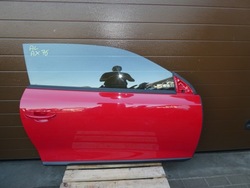 Дверь правые перед комплектные vw scirocco красный фото №1