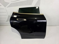 Дверь правые задние bmw ix i20 475 чёрный sapphire металлик фото №1