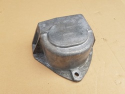 Защита подушки двигателя / audi a2 1.4 tdi amf 75km / 8z0199212a / исправная фото №1