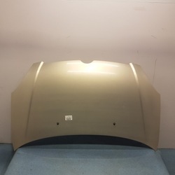 Daihatsu sirion i рестайлинг капот передняя s26 фото №1