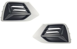 Audi q3 83a 18- решітка передня бампера з рамка хром права+ ліва комплект фото №1