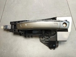 Audi a6 c7 4g ручка ліва перед lz1u kessy led хром фото №1