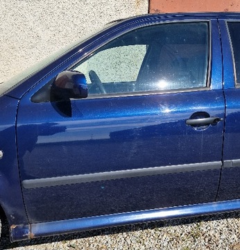 Дверь перед p+l skoda octavia 2000r фото №1