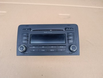 Audi a3 8p радіо дисплей 8p0035152e фото №1