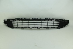 Решітка бампера mercedes eqc n293 середня a2938850601 фото №1