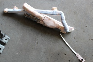 Citroen c4 ii hb шторка левая сторона 5-d фото №1