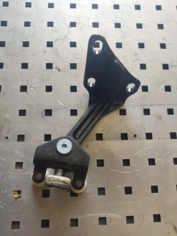 Ролик двері зсувних mercedes sprinter 906 фото №1