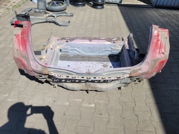 Honda civic viii ufo pas задній + підлога багажника фото №1