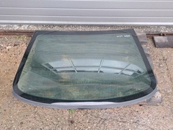 Mercedes w211 sedan стекло задняя зад фото №1