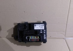 Модуль bsi коробка запобіжників opel meriva b ii 13381900 lm pin фото №1