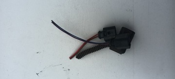 Штекер з'єднувач роз'єм vw audi 1j0973722a фото №1