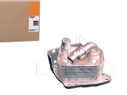 Радиаторов масла bmw 316i 1.6 1.8 04 00-02 05 nrf фото №1