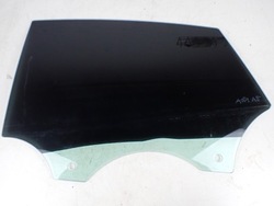 Скло бокова двері лівий зад audi a5 8t фото №1