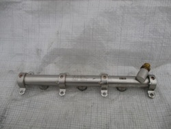 Планка вприскувальний audi a8 d5 q7 s4 s5 sq5 3.0tfsi фото №1