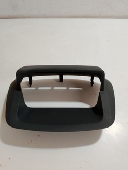 Renault megane iii рамка дисплея навигации 628700004r фото №1