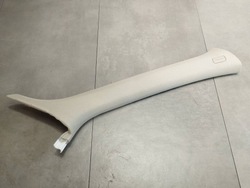 Audi q5 8r защита стойка правая 8r0867234c фото №1