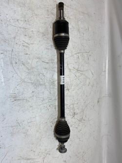 Bmw f45 225xe 17r полуось правый зад 7646872 фото №1